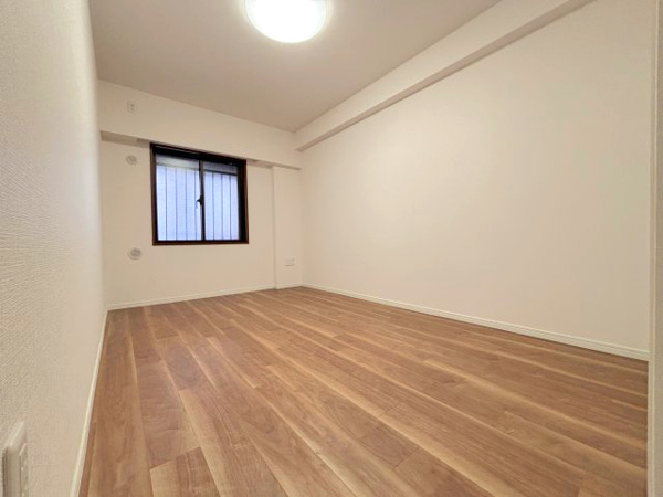 【グランレガーロ　パルココルテの洋室】