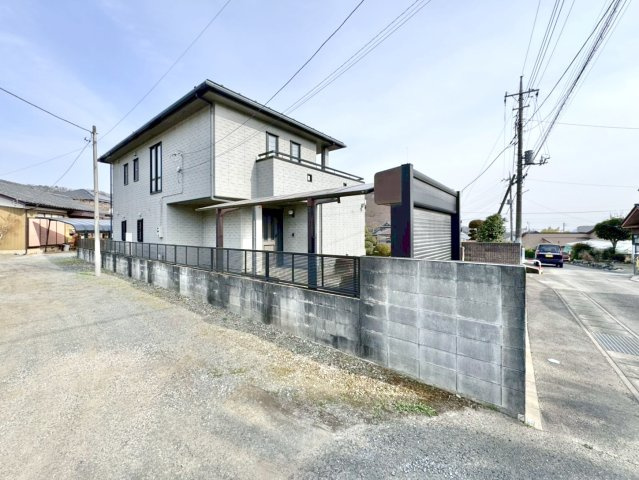 ■外観｜特徴のある個性的な住まいと美しい街並み、そして住みやすい環境を、ぜひ現地でご覧になりませんか。お気軽にお問合せください(^^)　　