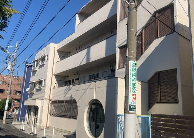 ＳＲＣ造は強度や耐震性の面でもRC造と比べて優れています。そのため、10階建以上の高層または超高層マンションなどの建築にも多く採用されています。柱や梁などのサイズが小さくても高い耐震性を確保できます。