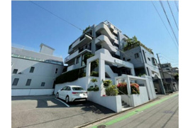 シー・アンド・シー平和の外観