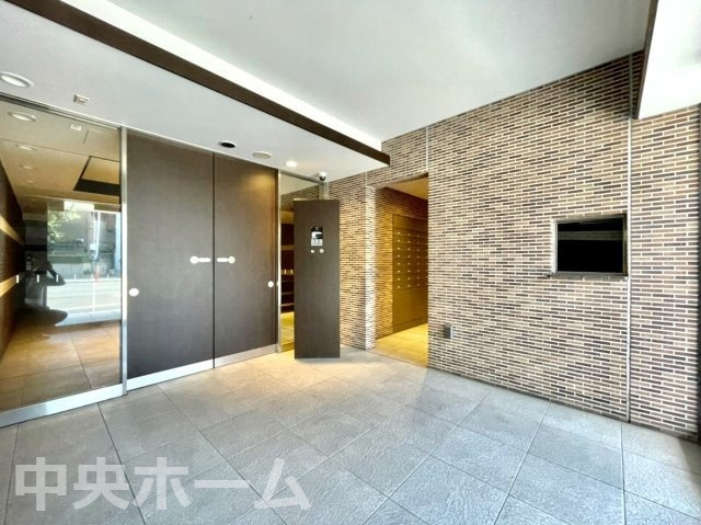 【オートロック】オートロックシステムでセキュリティ充実。当たり前ですが、安全で安心して暮らすのって大事ですよね。お探しのご条件でオートロック付きの物件を探す方も多いですがやはりセキュリティは大事です。