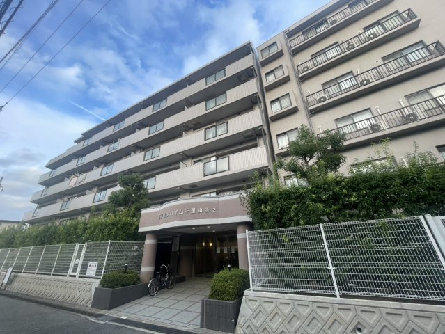 外観：327002339930