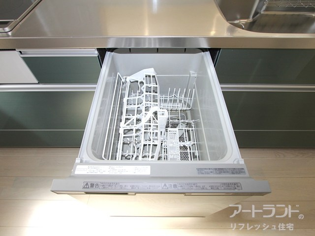 【食器洗浄乾燥機】毎日の家事もラクに♪