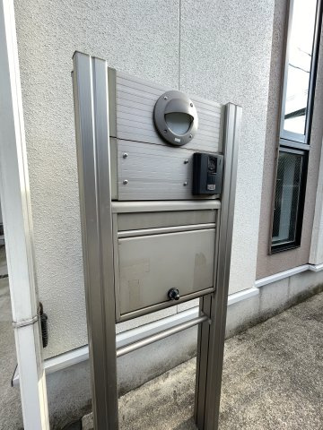 TVモニター付きインターホンで、来訪者をしっかり確認出来ます。　