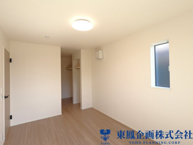 洋室：6.75帖