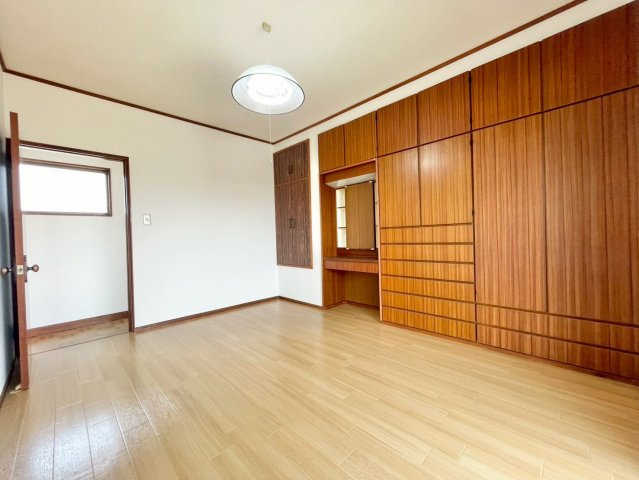 洋室