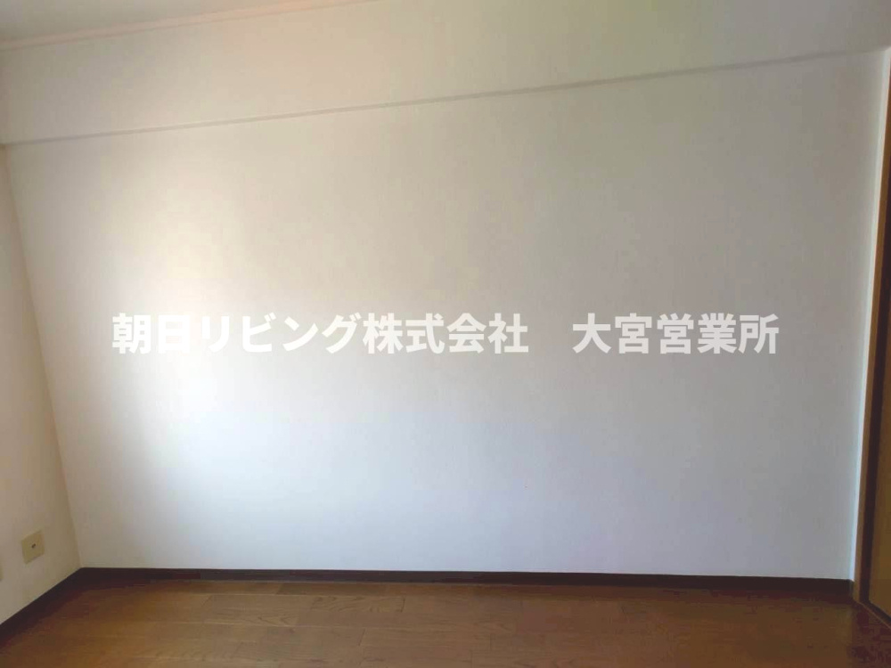 ゆったりした洋室です