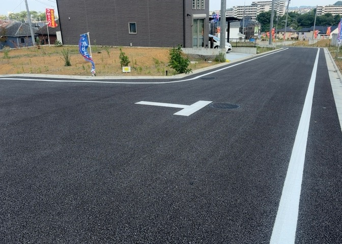 最寄り駅が近いなどの交通アクセスが良い土地だと暮らしやすいですよね。通勤・通学の観点から土地を選ぶことも大切です！自身や家族のライフワークからあったの物件を探しましょう！当社営業がお力になります！