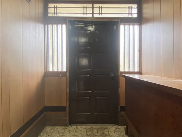 玄関