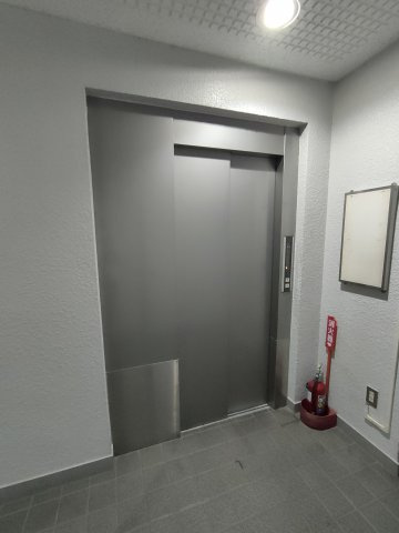 【エレベーター】