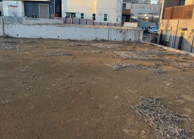 最寄り駅が近いなどの交通アクセスが良い土地だと暮らしやすいですよね。通勤・通学の観点から土地を選ぶことも大切です！自身や家族のライフワークからあったの物件を探しましょう！当社営業がお力になります！