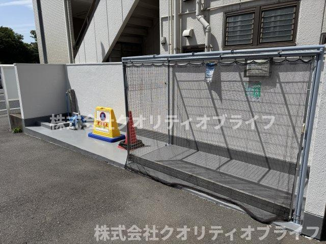 ゴミ集積所の様子になります　管理体制は全部委託されており管理会社は横浜コミュニティ(株)