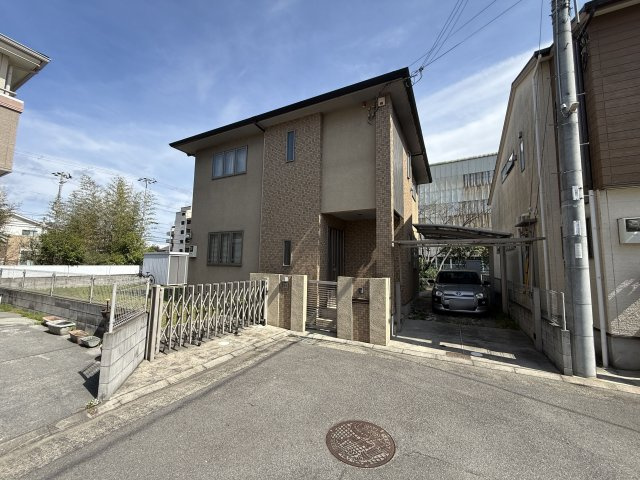 多様化する住まいのお悩みを当社へお気軽にご相談下さい。