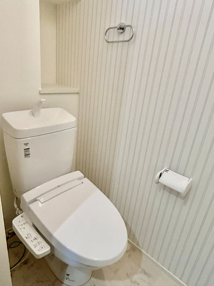 各階にトイレ完備！朝の忙しい時間も安心です。