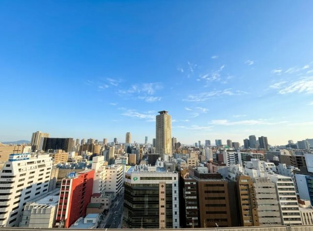 【物件からみた眺望】16階からの眺望！周辺に高層建築物がないため、抜けた眺望が満喫可能☆