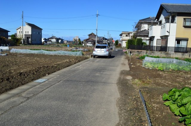 前面道路含む現地写真