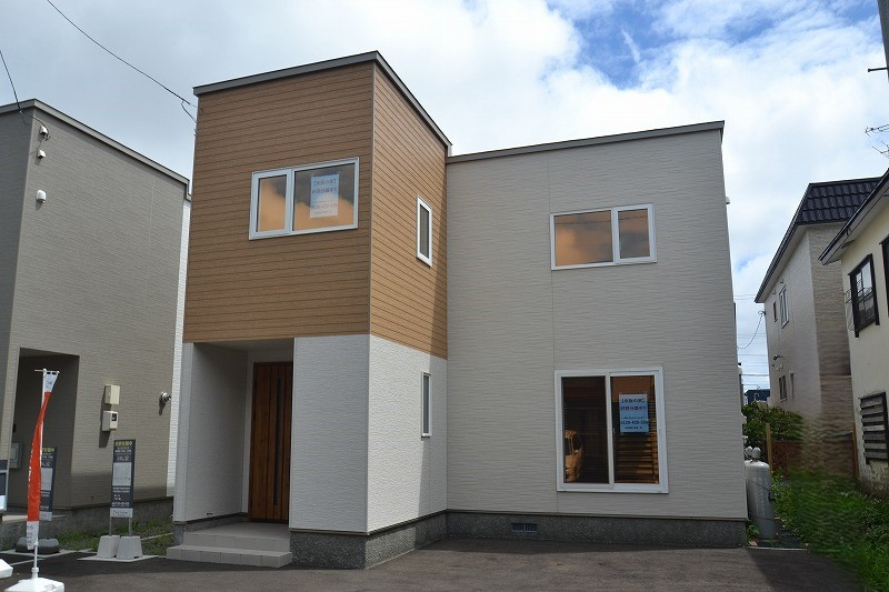 外観：301000078045