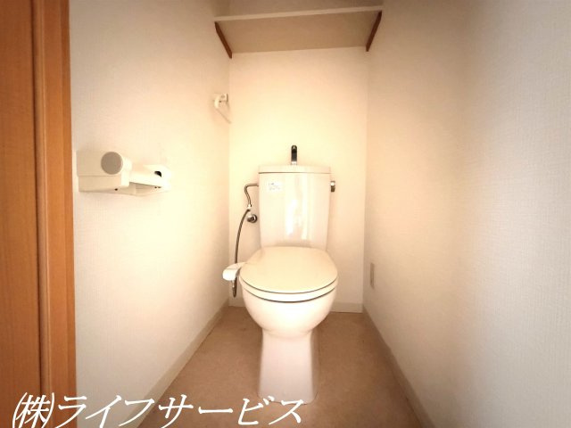 温水洗浄便座付トイレ