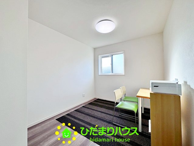 お子さんのいるうちは子供部屋に使ってはいかがでしょうか！