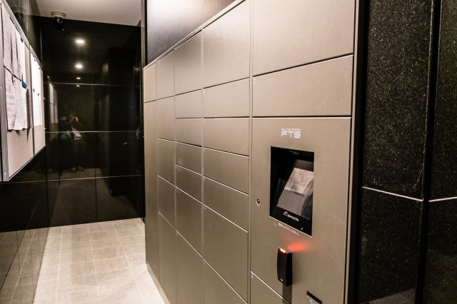 【宅配ボックス】大小さまざまなサイズに対応！24時間、宅配時間を気にせずお出かけいただけます！