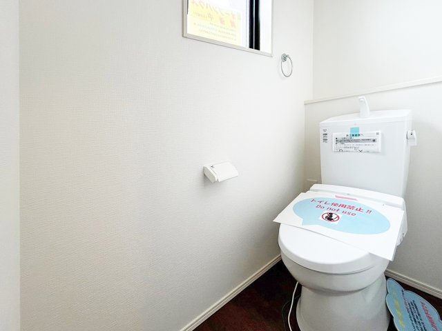 トイレは2か所あり、朝の混雑も安心です（施工例）　