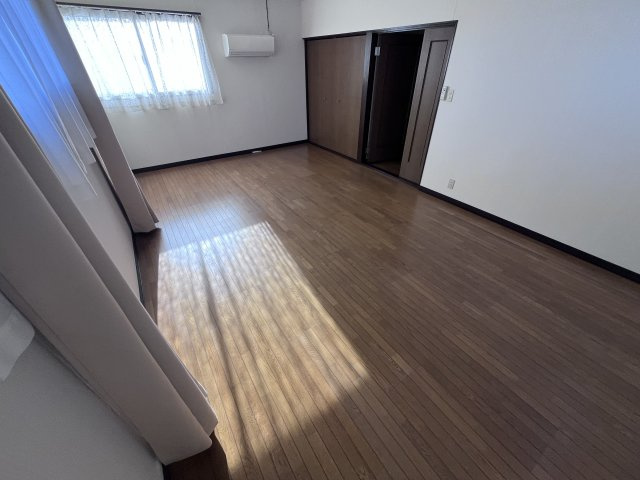 洋室