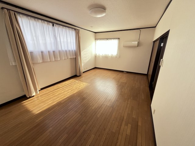 洋室