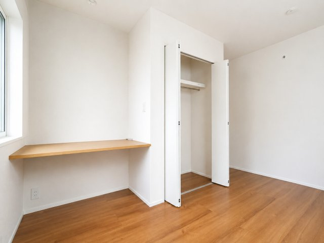 造作カウンター付きのお部屋です