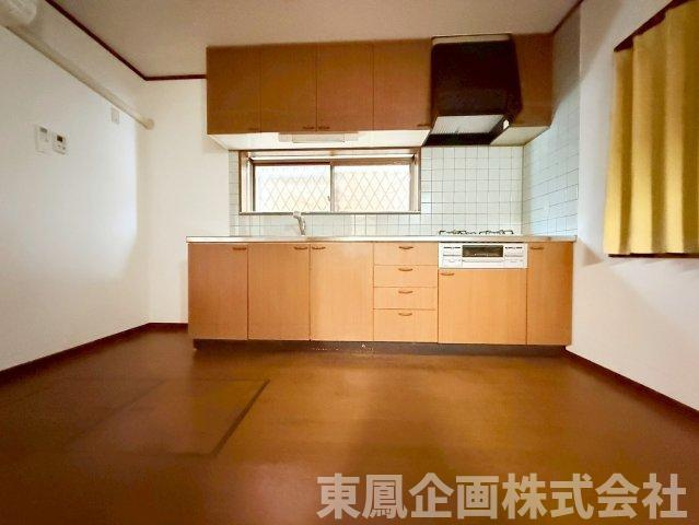 キッチンでお料理をお楽しみください