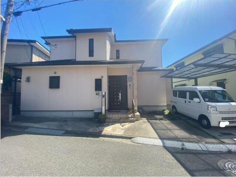 外観：327002155594