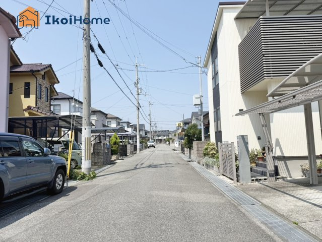 ●資料・カタログのご請求無料●周りは静かな住環境でお子様を育てるのに安心してお住まいいただけます