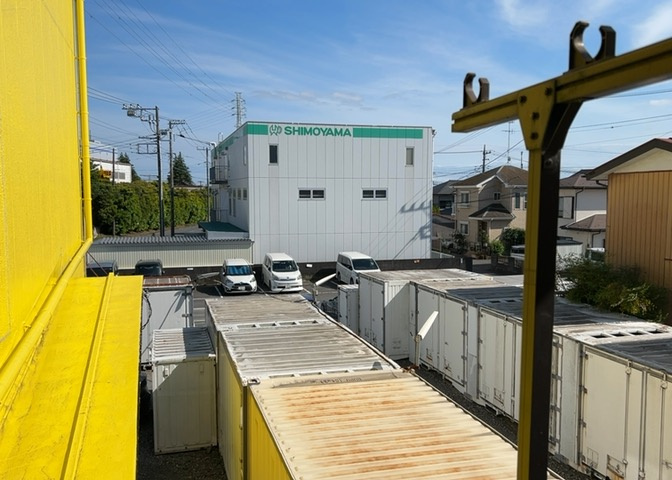 眺望を気にして物件を探す場合、前面に建物が建っていないか現地で確認しましょう！前面に建物があると景色はもちろん、日当たりや風通しにも影響が出てきます。住んだ時のことを想像しながら現地見学をしましょう。