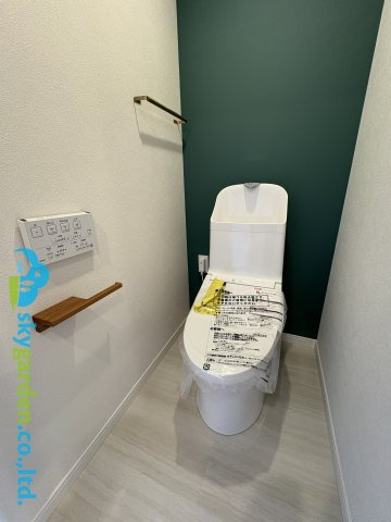 使いやすい新品トイレです