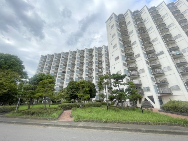外観/総戸数360戸の大規模マンションのご紹介です！