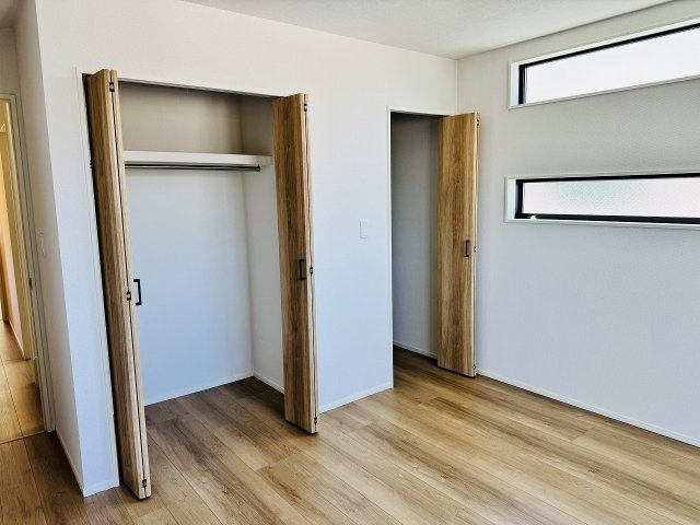 ～収納力の高いクローゼット・ウォークインクローゼット完備のお部屋です～