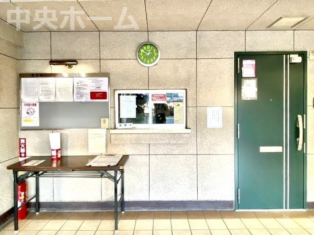受付(管理人室)。