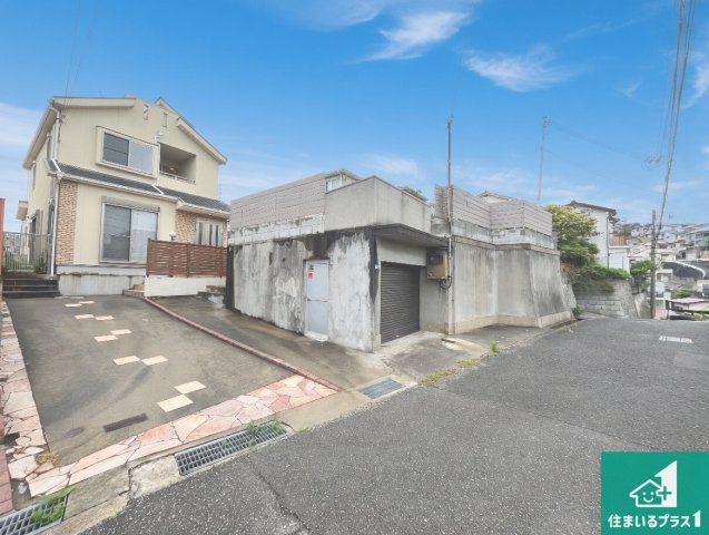 車通りの少ない前面道路！お子様がいらっしゃるご家族でも安心！