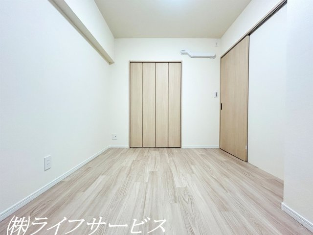 洋室5.1帖/クローゼット有
