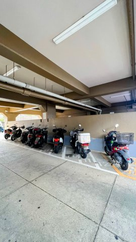 バイク置場