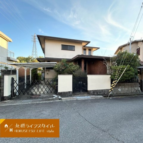 外観：327001653016