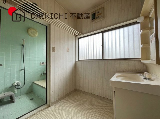 ※掲載写真はCG加工により残置物を除去したイメージです。現況を優先とします。