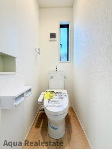 清潔感のあるトイレです　※同仕様の施工事例です