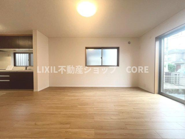家族が集まるLDKは広さ14.5帖と家族団らんをするのにちょうど良いサイズです。