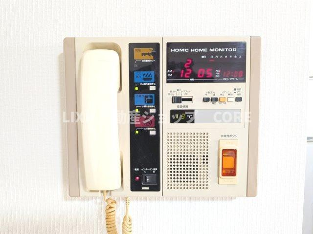 学校から帰ったお子様のお留守番にも安心なセキュリティ設備ですね。