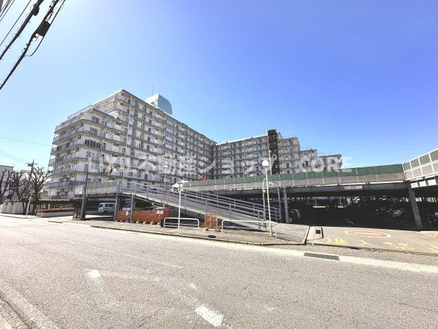 鉄骨鉄筋コンクリート造10階建10階部分、新耐震基準・旧耐震が気になる方はスタッフまでお問い合わせください。