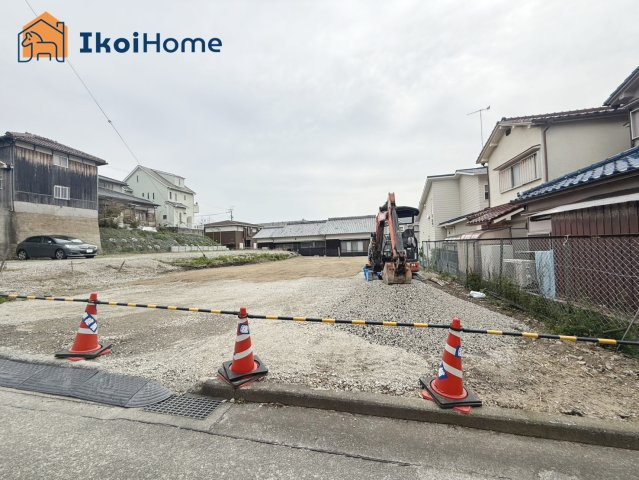 ●資料・カタログのご請求無料●　錦浦小学校までは徒歩11分、魚住中学校までは徒歩39分。