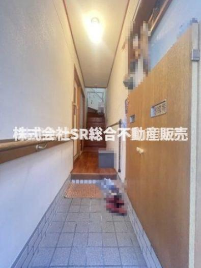 SB収納もある玄関です