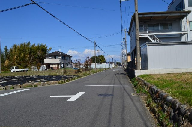 前面道路含む現地写真