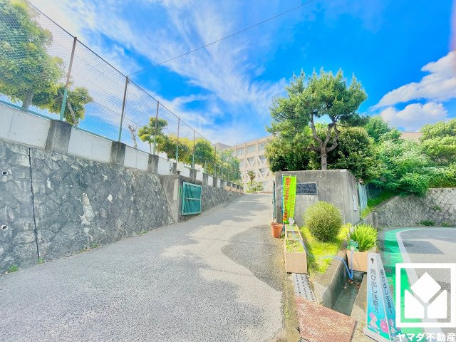 神原小学校