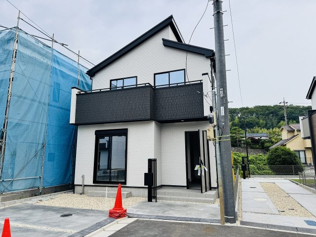 ～安心のオール電化住宅　大型開発分譲地につき美しい街並み　緑豊かで落ち着きのある住環境～
